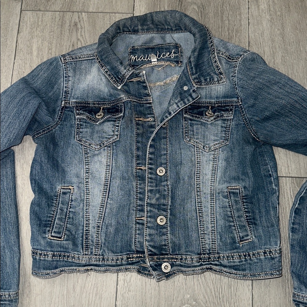 Maurices Classic Blue Jean Jacket size Small - Picture 2 of 9